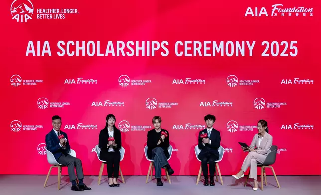 Mr. Alger Fung, Chief Executive Officer, AIA Hong Kong &amp; Macau; Director of AIA Foundation (first from left), Mr. Hins Cheung, singer and AIA Rethink Healthy ambassador (third from left), along with scholar and graduate representatives, shared how they bring their pledges to life by making a positive difference in the community.