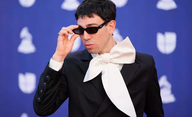 Conociendo Rusia arrives at the 2025 Latin Grammys on Thursday, Nov. 13, 2025, at MGM Grand in Las Vegas. (AP Photo/John Locher)