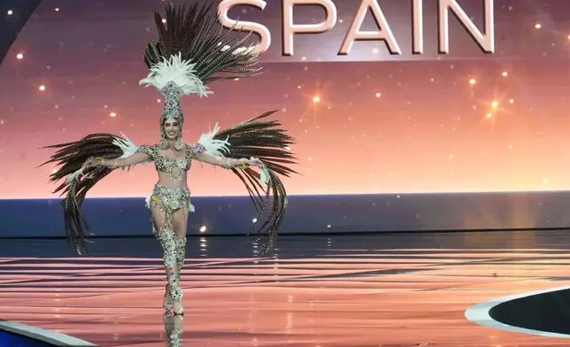 Miss Spain Andrea Valero competes in the national costume competition at the Miss Universe Beauty Pageant in Nonthaburi province, Thailand, Wednesday, Nov. 19, 2025. (AP Photo/Sakchai Lalit)