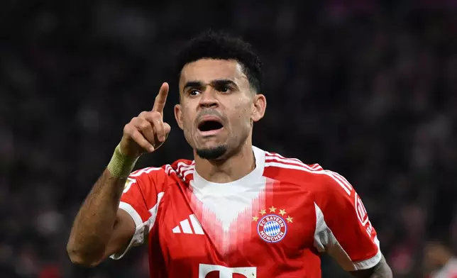 Bayern Munich's Luis Díaz celebrates scoring during the Bundesliga soccer match between Bayern Munich and FC St. Pauli in Munich, Germany, Saturday Nov. 29, 2025. (Sven Hoppe/dpa via AP)