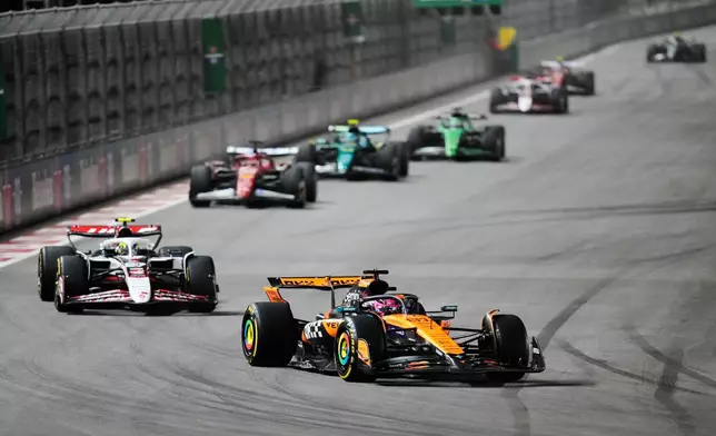 McLaren driver Oscar Piastri of Australia drives during the Formula One Las Vegas Grand Prix auto race, Saturday, Nov. 22, 2025 in Las Vegas. (AP Photo/John Locher)
