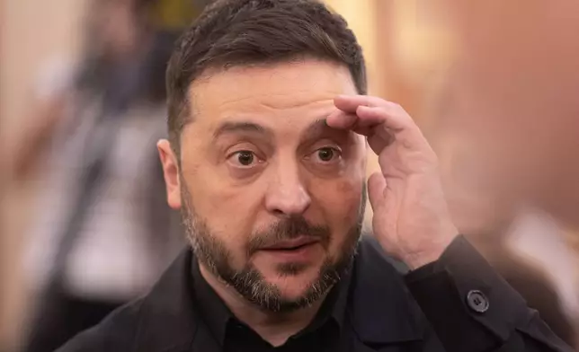 Ukrainian President Volodymyr Zelenskyy arrives at the Spanish parliament in Madrid, Spain, Tuesday, Nov. 18, 2025. (Eduardo Parra/Europa Press via AP)