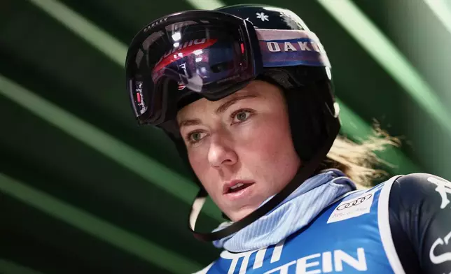 United States' Mikaela Shiffrin concentrates at the starting gate of an alpine ski, women's World Cup slalom, in Levi, Finland, Saturday, Nov. 15, 2025. (AP Photo/Gabriele Facciotti)