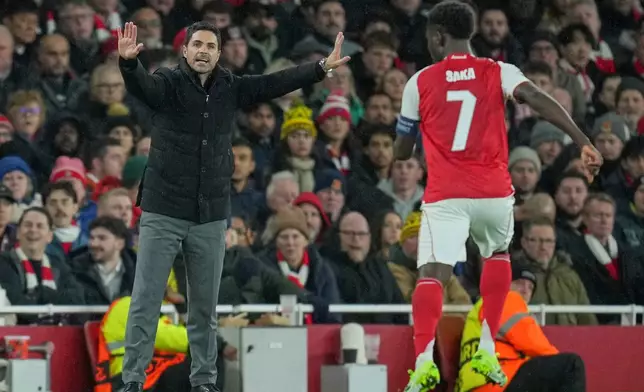 Arsenal's manager Mikel Arteta gestures from the touchline during the Champions League opening phase soccer match between Arsenal and Bayern Munich in London, Wednesday, Nov. 26, 2025. (AP Photo/Kin Cheung)