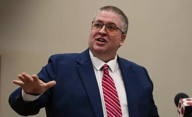 Boone County Prosecutor Kent Eastwood announces that voluntary manslaughter charges have been filed against an Indiana homeowner in the killing of Maria Florinda Rios Perez De Velasquez in Lebanon, Ind., Monday, Nov. 17, 2025. (AP Photo/Michael Conroy)