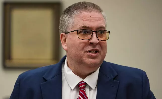 Boone County Prosecutor Kent Eastwood announces that voluntary manslaughter charges have been filed against an Indiana homeowner in the killing of Maria Florinda Rios Perez De Velasquez in Lebanon, Ind., Monday, Nov. 17, 2025. (AP Photo/Michael Conroy)