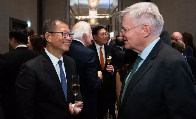 Speech by FS at Hong Kong Dinner in London (with photos/video) Source: HKSAR Government Press Releases