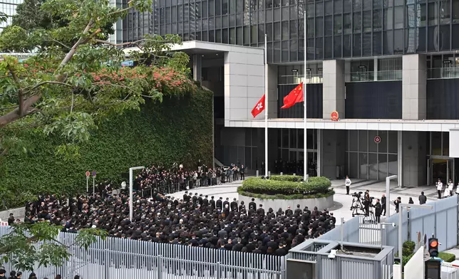 Mourning for victims of fire at Wang Fuk Court in Tai Po Source: HKSAR Government Press Releases