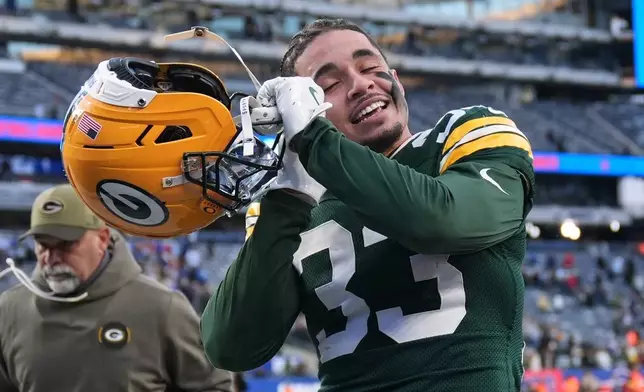 Green Bay Packers' Evan Williams reacts after an NFL football game against the New York Giants Sunday, Nov. 16, 2025, in East Rutherford, N.J. (AP Photo/Seth Wenig)