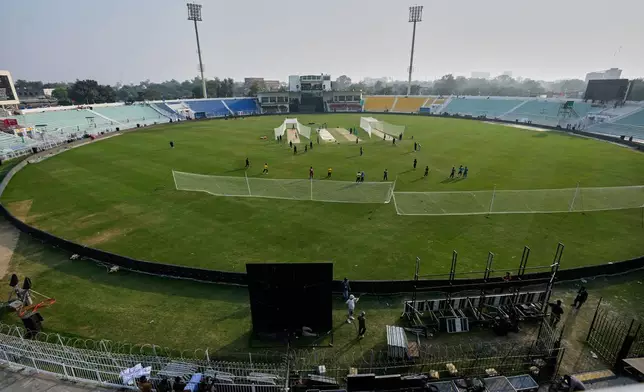 South Africa's players attend a practice session in Iqbal Cricket Stadium, in Faisalabad, Pakistan, Monday, Nov. 3, 2025. (AP Photo/Anjum Naveed)