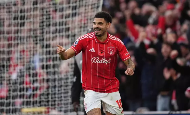 Nottingham Forest's Morgan Gibbs-White celebrates scoring his side's second goal during the English Premier League soccer match between Nottingham Forest and Leeds United, in Nottingham, England, Sunday Nov. 9, 2025. (Mike Egerton/PA via AP)