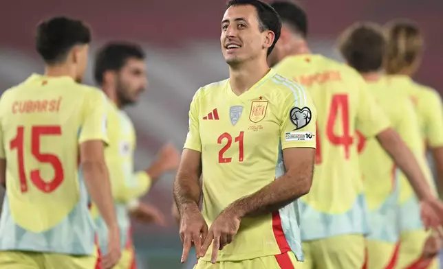 Spain's Mikel Oyarzabal celebrates after scoring his side's fourth goal during a World Cup 2026 group E qualifying soccer match between Georgia and Spain in Tbilisi, Georgia, Saturday, Nov. 15, 2025. (AP Photo/Tamuna Kulumbegashvili)