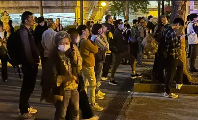 Residents have been evacuated to the nearby area. Photo by Bastille Post