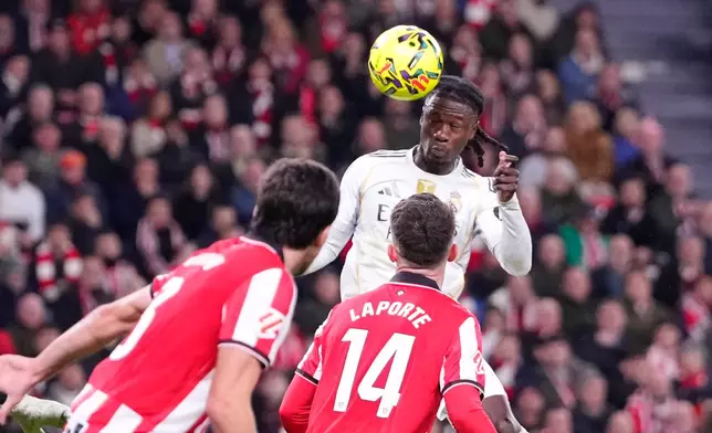 Real Madrid's Eduardo Camavinga scores his side's second goal during the Spanish La Liga soccer match between Athletic Bilbao and Real Madrid in Bilbao, Spain, Wednesday, Dec. 3, 2025. (AP Photo/Jose Breton)