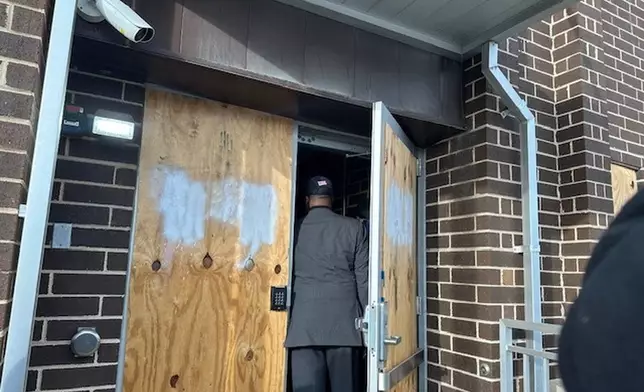 Four Illinois members of Congress Rep. Danny Davis, D-Ill., Jesus Garcia, D-Ill., Rep. Delia Ramirez, D-Ill., Rep. Jonathan Jackson, D-Ill., enter the U.S. Immigration and Customs Enforcement processing center Monday, Dec. 22, 2025, in Broadview, Ill. (AP Photo/Sophia Tareen)