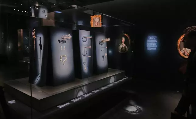 A view of the exhibition "Dynastic Jewels" organized by The Al Thani Collection at the Hôtel de la Marine museum in Paris, France, Monday, Dec. 8, 2025. (AP Photo/Michel Euler)