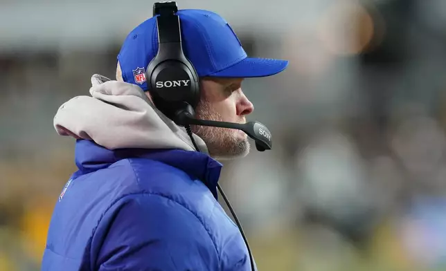 Buffalo Bills head coach Sean McDermott watches from the sideline during the first half of an NFL football game against the Pittsburgh Steelers Sunday, Nov. 30, 2025, in Pittsburgh. (AP Photo/Matt Freed)