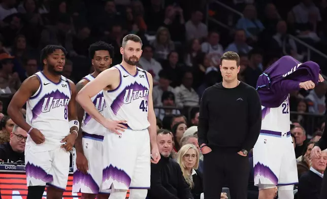 Utah Jazz head coach Will Hardy, front right, looks on as he makes substitutions during the first half of an NBA basketball game against the New York Knicks, Friday, Dec. 5, 2025, in New York. (AP Photo/Heather Khalifa)