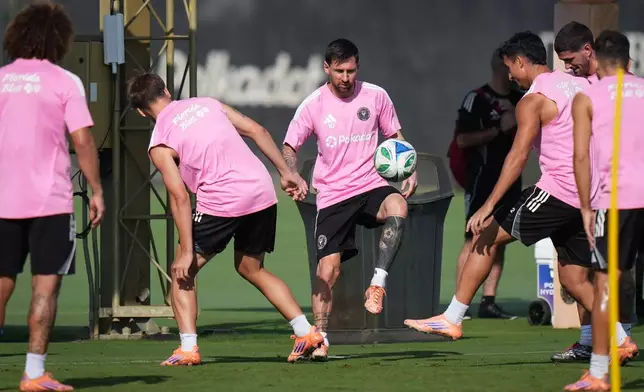 Inter Miami's Lionel Messi works out during a training session, Thursday, Dec. 4, 2025, in Fort Lauderdale, Fla., ahead of Saturday's of the MLS Cup soccer match against the Vancouver Whitecaps. (Darryl Dyck/The Canadian Press via AP)
