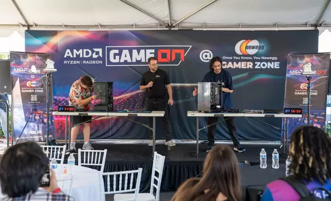 AMD Game On at Newegg Gamer Zone - Speed Building Competition