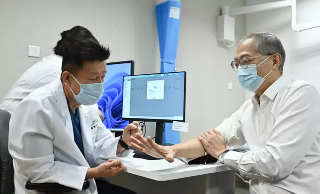 The Chinese Medicine Hospital of Hong Kong commences operations today and increases quota for subsidised general outpatient services in first month to meet keen demand (with photos/video) Source: HKSAR Government Press Releases