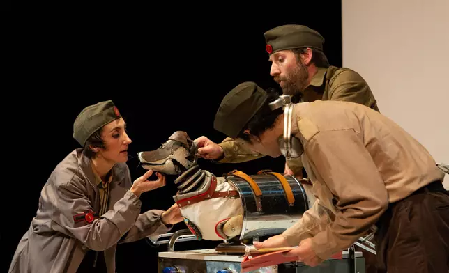 Spanish award-winning multimedia theatre "Laika" to grace LCSD's "Cheers!" Series in January next year Source: HKSAR Government Press Releases