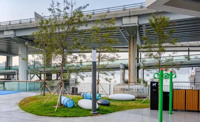 Final Kilometre of East Coast Boardwalk to open tomorrow connecting 13 km long harboufront on Hong Kong Island Source: HKSAR Government Press Releases