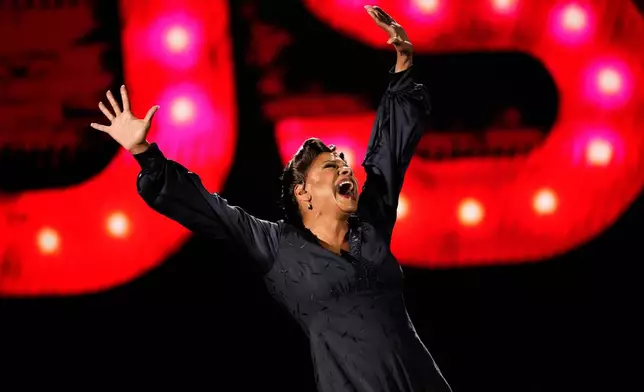Audra McDonald performs "Rose's Turn" from "Gypsy" during the 78th Tony Awards at Radio City Music Hall in New York, June 8, 2025. (Photo by Charles Sykes/Invision/AP File)