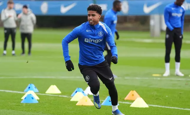 Chelsea's Andrey Santos during a training session at Cobham Training Ground, London, Monday Dec. 8, 2025 ahead of Tuesday's Champions League soccer match against Atalanta. (Adam Davy/PA via AP)