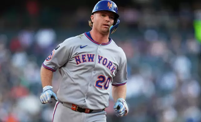 FILE - New York Mets' Pete Alonso runs the bases after hitting a solo home run during the first inning of a baseball game against the Detroit Tigers, Tuesday, Sept. 2, 2025, in Detroit. (AP Photo/Ryan Sun, File)