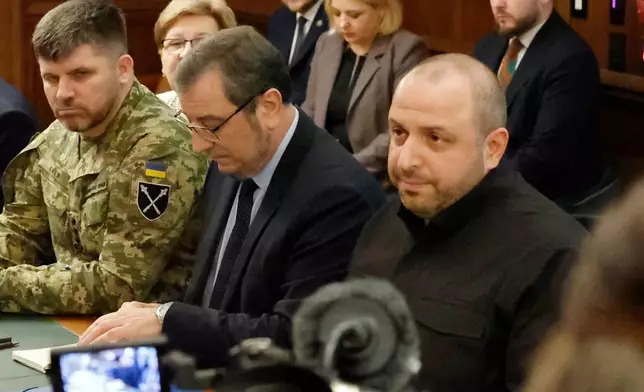 Ukrainian officials, left to right; Andrii Hnatov, Chief of the General Staff, Vadym Skibitskyi, Deputy Chief to the Head of the Defence Intelligence and Rustem Umerov, Secretary of the National Security, during a meeting with U.S. officials Sunday, Nov. 30, 2025, in Hallandale Beach, Fla. (AP Photo/Terry Renna)