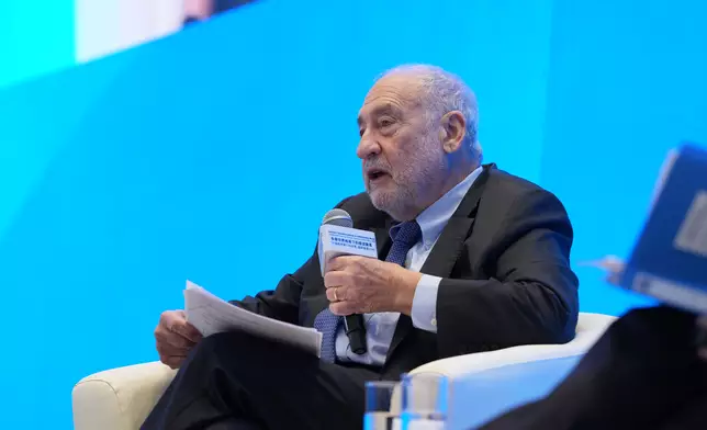 Columbia University Professor and Nobel Memorial Prize laureate in Economic Sciences, Professor Joseph E Stiglitz, shared his insights at the Forum.