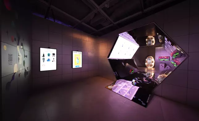 Hong Kong Design Centre Presented ‘Play, Pose &amp; Pixel’ Digital Fashion Exhibition