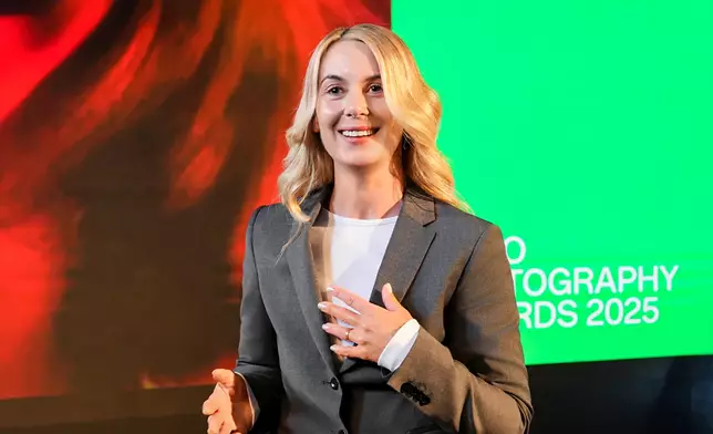 Tina Signesdottir Hult shares insights during the panel discussion.