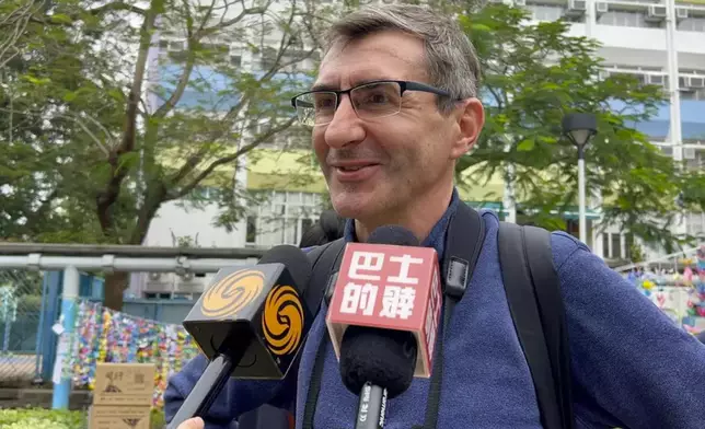 Emmanuel Serna, Photo by Bastille Post