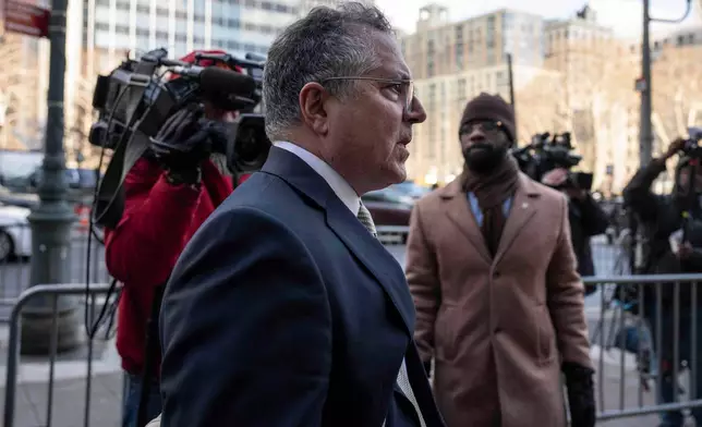 Marc Agnifilo, attorney for Luigi Mangione, arrives at Manhattan federal court, Friday, Jan. 9, 2026, in New York. (AP Photo/Yuki Iwamura)