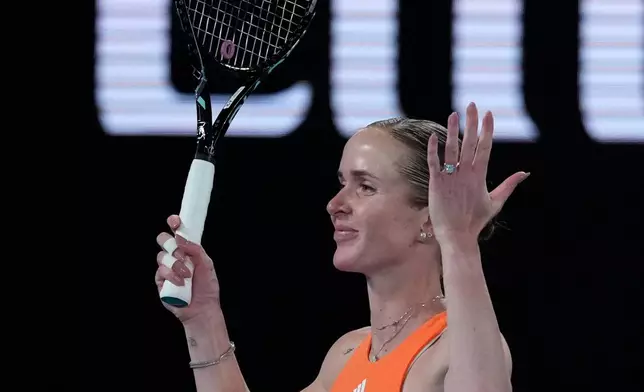 Elina Svitolina of Ukraine celebrates after defeating Coco Gauff of the U.S. in their quarterfinal match at the Australian Open tennis championship in Melbourne, Australia, Tuesday, Jan. 27, 2026.(AP Photo/Dita Alangkara)