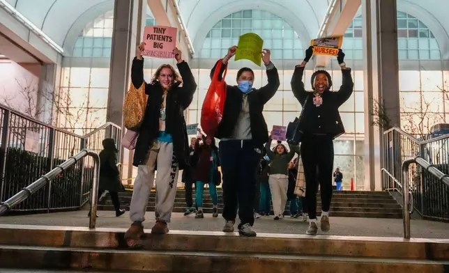 Nurses strike outside Mount Sinai West Hospital, Monday, Jan. 12, 2026, in New York. (AP Photo/Yuki Iwamura)