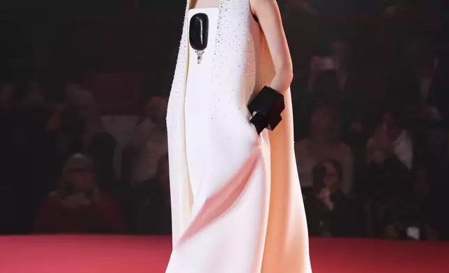 A model wears a creation as part of the Stephane Rolland Spring/Summer 2026 Haute Couture collection presented in Paris, Tuesday, Jan. 27, 2026. (AP Photo/Aurelien Morissard)