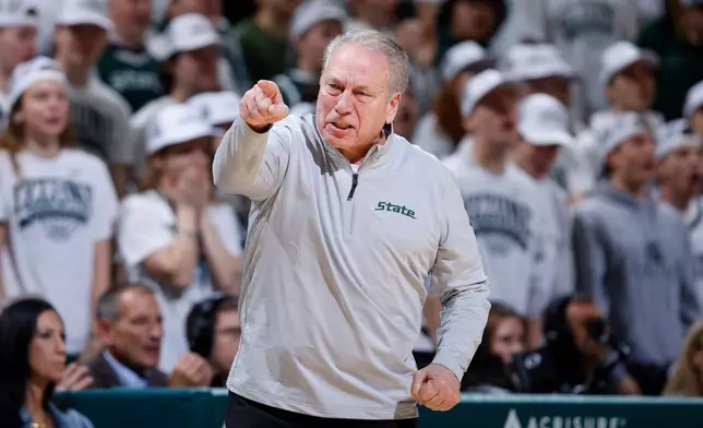 Michigan State coach Tom Izzo gestures during the first half of an NCAA college basketball game, Saturday, Jan. 24, 2026, in East Lansing, Mich. (AP Photo/Al Goldis)