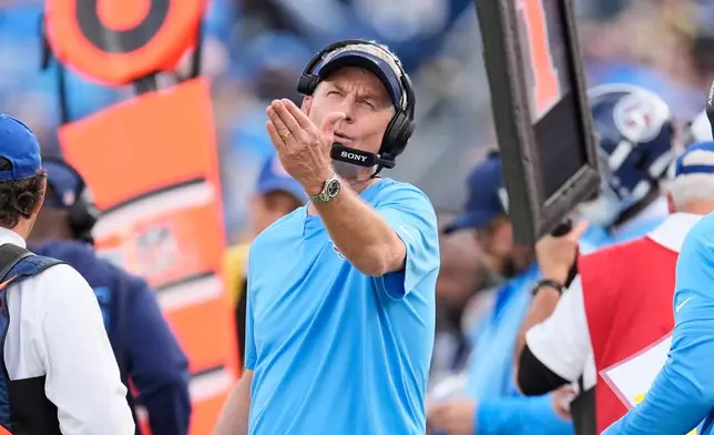 Tennessee Titans interim head coach Mike McCoy reacts on the sideline in the second half of an NFL football game against the New Orleans Saints, Sunday, Dec. 28, 2025, in Nashville, Tenn. (AP Photo/George Walker IV)