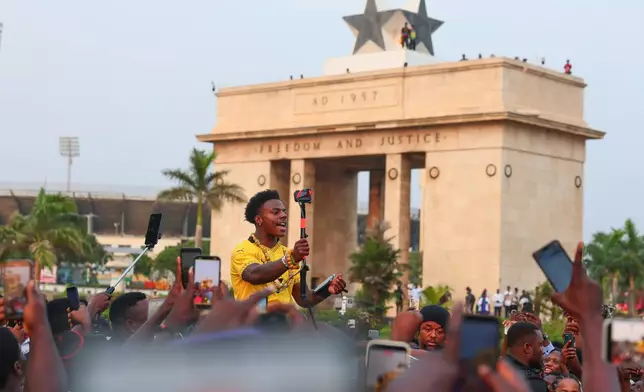 American YouTuber and online streamer Darren Jason Watkins Jr., known as IShowSpeed, meets fans at Independence Square in Accra, Ghana, during his Africa tour, Monday, Jan. 26, 2026. (AP Photo/Tsraha Yaw)