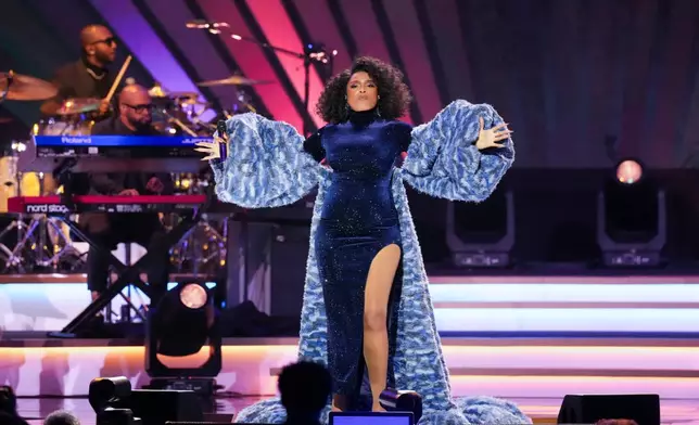Jennifer Hudson performs a medley during MusiCares Person of the Year honoring Mariah Carey on Friday, Jan. 30, 2026, in Los Angeles. (AP Photo/Chris Pizzello)