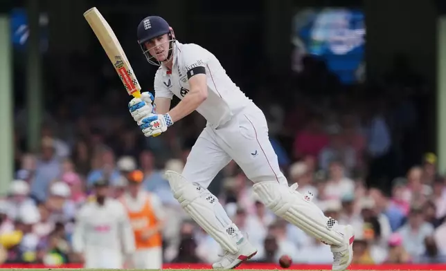 England's Harry Brook bats during play on day one of the fifth and final Ashes cricket test between England and Australia in Sydney, Sunday, Jan. 4, 2026. (AP Photo/Mark Baker)