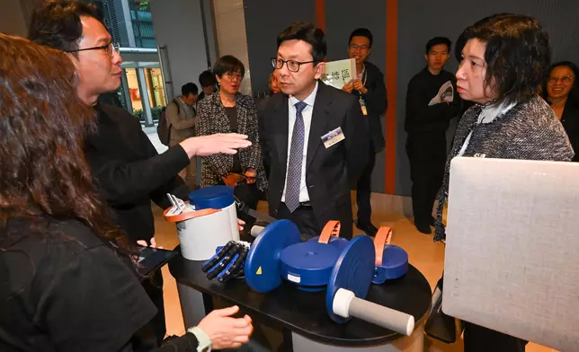 Care the Carers Campaign - Carer-friendly Commendation Ceremony held today Source: HKSAR Government Press Releases