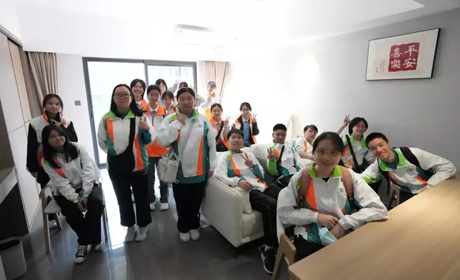 Customs YES organises Shenzhen Qianhai Youth Entrepreneurship Exploration Day  Source: HKSAR Government Press Releases