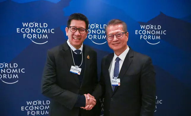 FS continues to attend World Economic Forum Annual Meeting in Davos, Switzerland (with photos/video) Source: HKSAR Government Press Releases