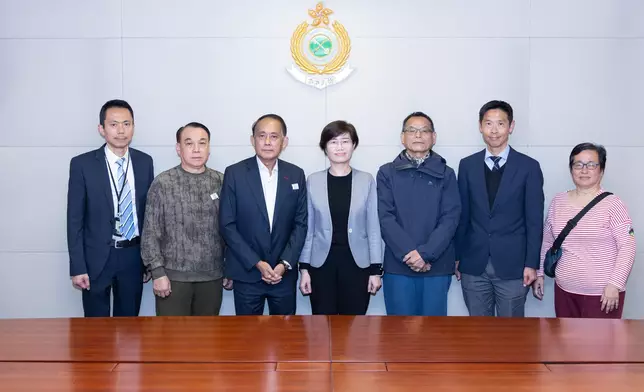 Hong Kong Customs holds information session on Duty Stamp System to listen to industry opinions and deepen collaboration  Source: HKSAR Government Press Releases