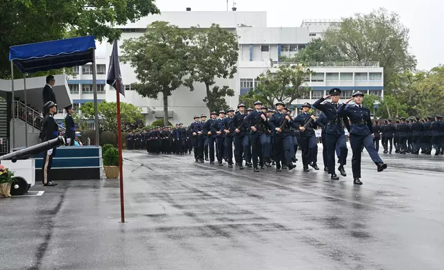 S for S encourages graduates to fulfil duties with "iron will, compassion and insights"  Source: HKSAR Government Press Releases