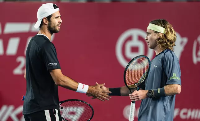 Andrey Rublev and Karen Khachanov (Photo by Patrick Leung / HKCTA)